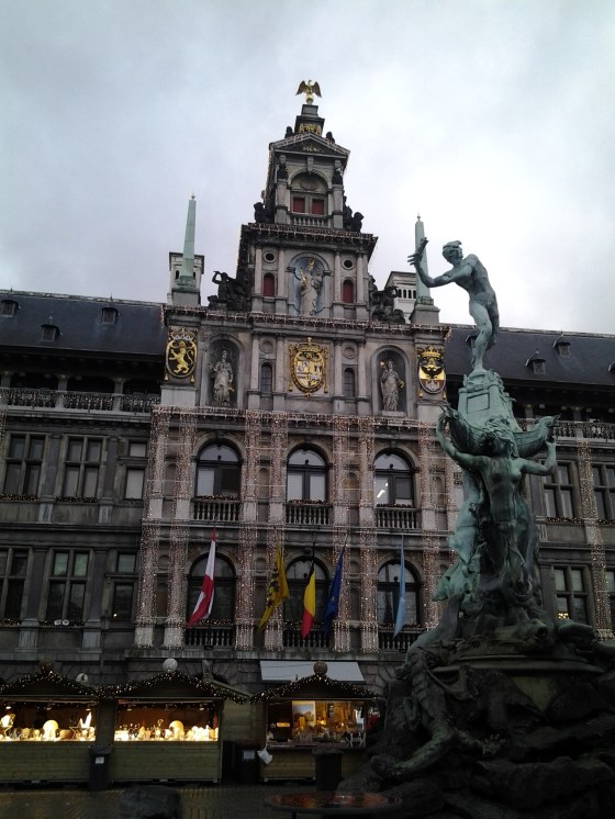 Kerstmarkt in the Grote Markt 20121210_153035