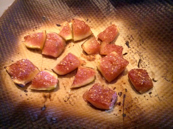 Oven-carmalized figs - I almost set the paper on fire!