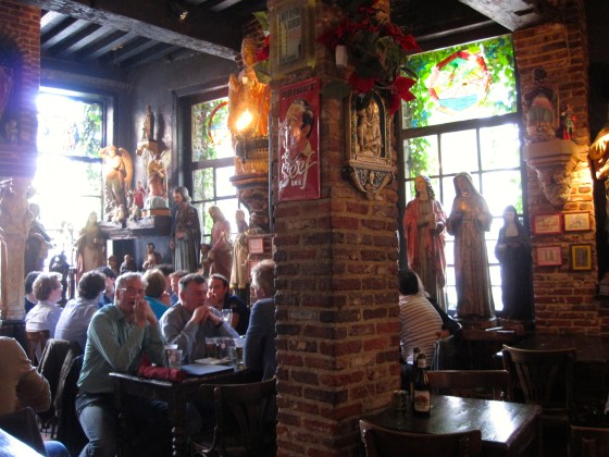 Inside Het Kathedraalcafé