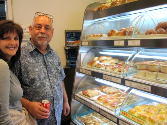 Cindy and Lee browsing the Chinese baked goods