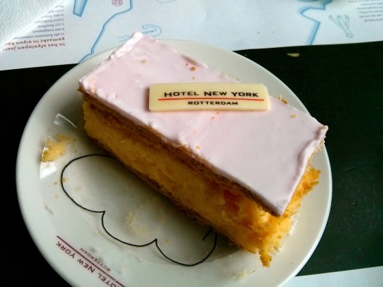 Tompoes for dessert! 