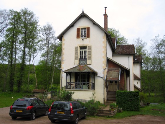 Arriving at Moulin du Merle
