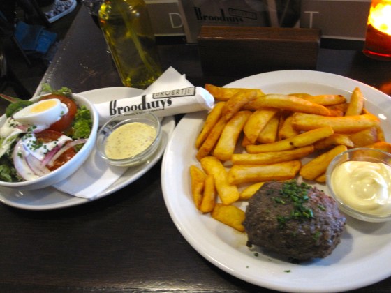 Typical Dutch - meatball and fries