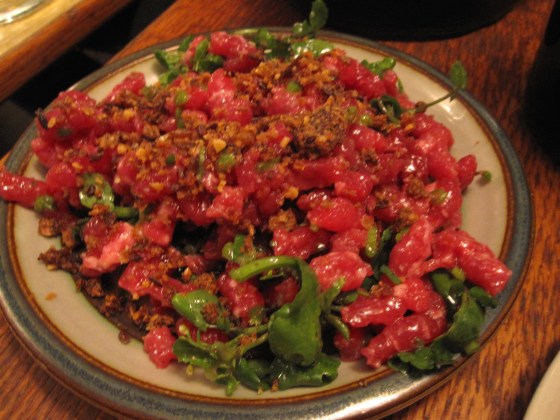 2: Tartare with rye bread crumbles and horseradish (extra course)