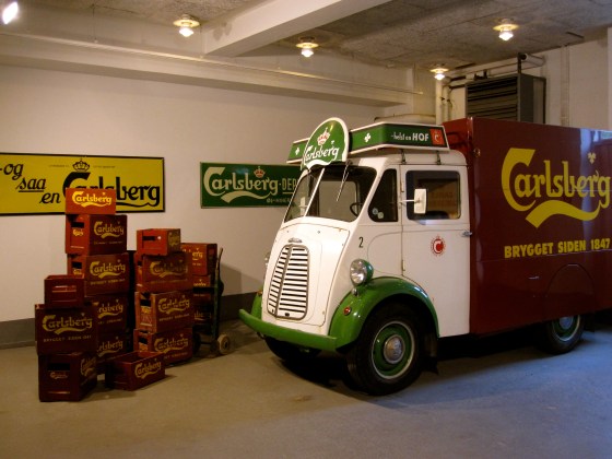 Old Carlsberg truck