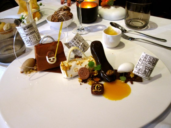 Komedieplaats: chocolate dessert for fashionistas!