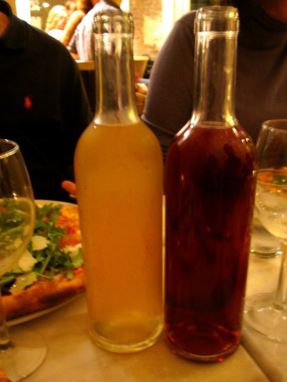 Leoni Bianci and Leoni Rosso family wines to accompany our pizzas!