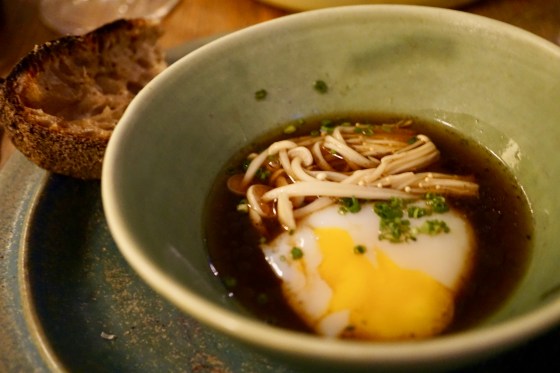 46960F27-0BA9-427D-86D9-2CE8E5751EAC_1_201_a